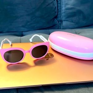 Disney Mickey Mouse sunglasses in pink